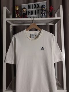 (Category: ) located in . Submitted by mixx.thrift (Listing ID 1467087607, Image 1). Description: .
