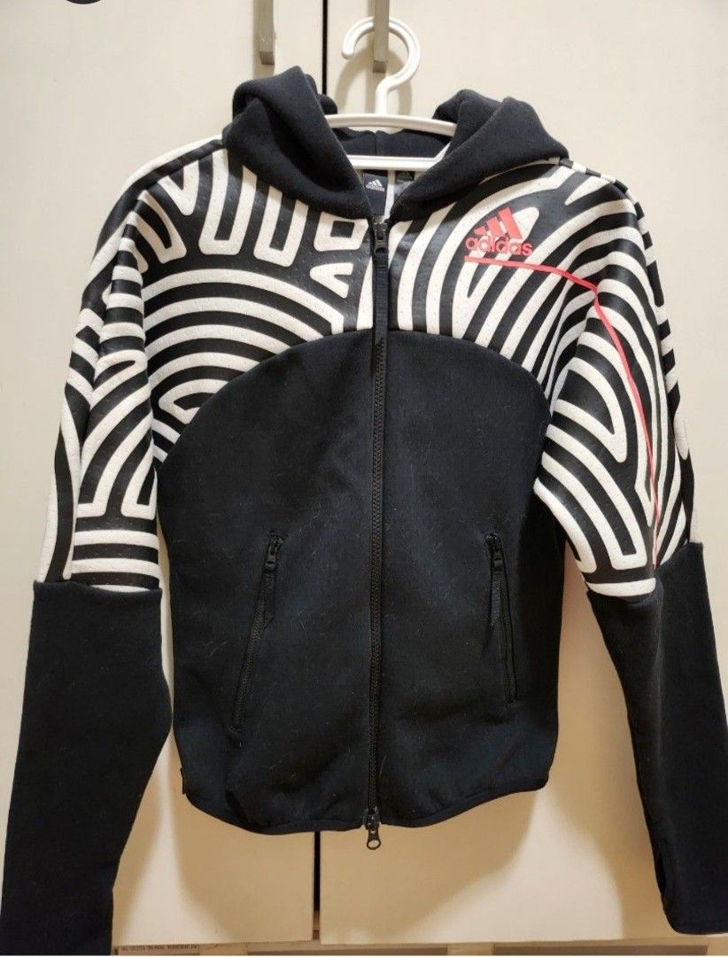 Adidas ZNE Hoodie (Category: Coats, Jackets and Outerwear) located in Pasig City. Submitted by noelrb (Listing ID 1466980723, Image 3). Description: barely used bought for 4800.