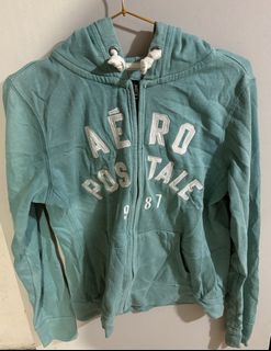 (Category: ) located in . Submitted by thrifty_trinkets_by_anais (Listing ID 1467132485, Image 1). Description: .