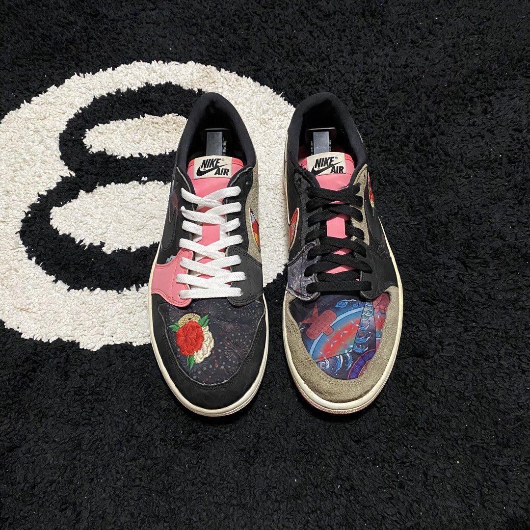 Air Jordan 1 CNY (Category: Sneakers) located in Danao, Cebu. Submitted by sneaks_cebu (Listing ID 1467154215, Image 2). Description: Air Jordan 1 CNY Size 10.5us 28.5cm -minor drags and scratches Php 2,350.