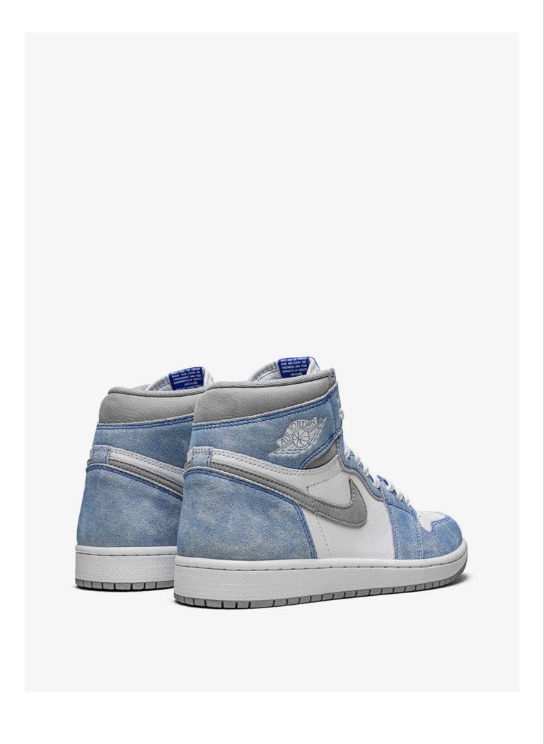 Air Jordan 1 Retro High OG Hyper Royal (Category: Sneakers) located in Angeles City. Submitted by gillian_a (Listing ID 1467036773, Image 3). Description: Nike Air Jordan 1 Retro High OG Hyper Royal USA 8 / EU 41 / UK 7 Lightly used with a few dirt marks Bought years ago SRP on Farfetch: $243.
