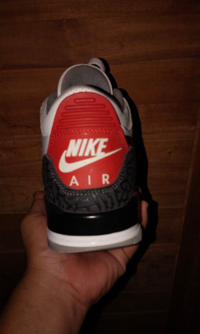 Air Jordan 3 Retro 'Tinker Hatfield' (Category: Sneakers) located in Virac. Submitted by bigbenplaysthriftedshoes (Listing ID 1467164713, Image 3). Description: .