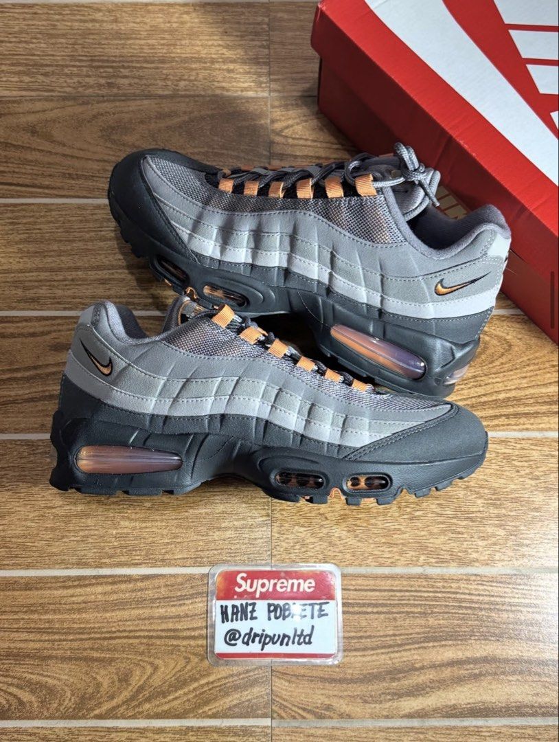 Air Max 95 Big Bubble Hot Curry (Category: Sneakers) located in Mandaluyong City. Submitted by dripunltd (Listing ID 1467087651, Image 1). Description: Air Max 95 Big Bubble Hot Curry Size 10 Brand New 8,499.