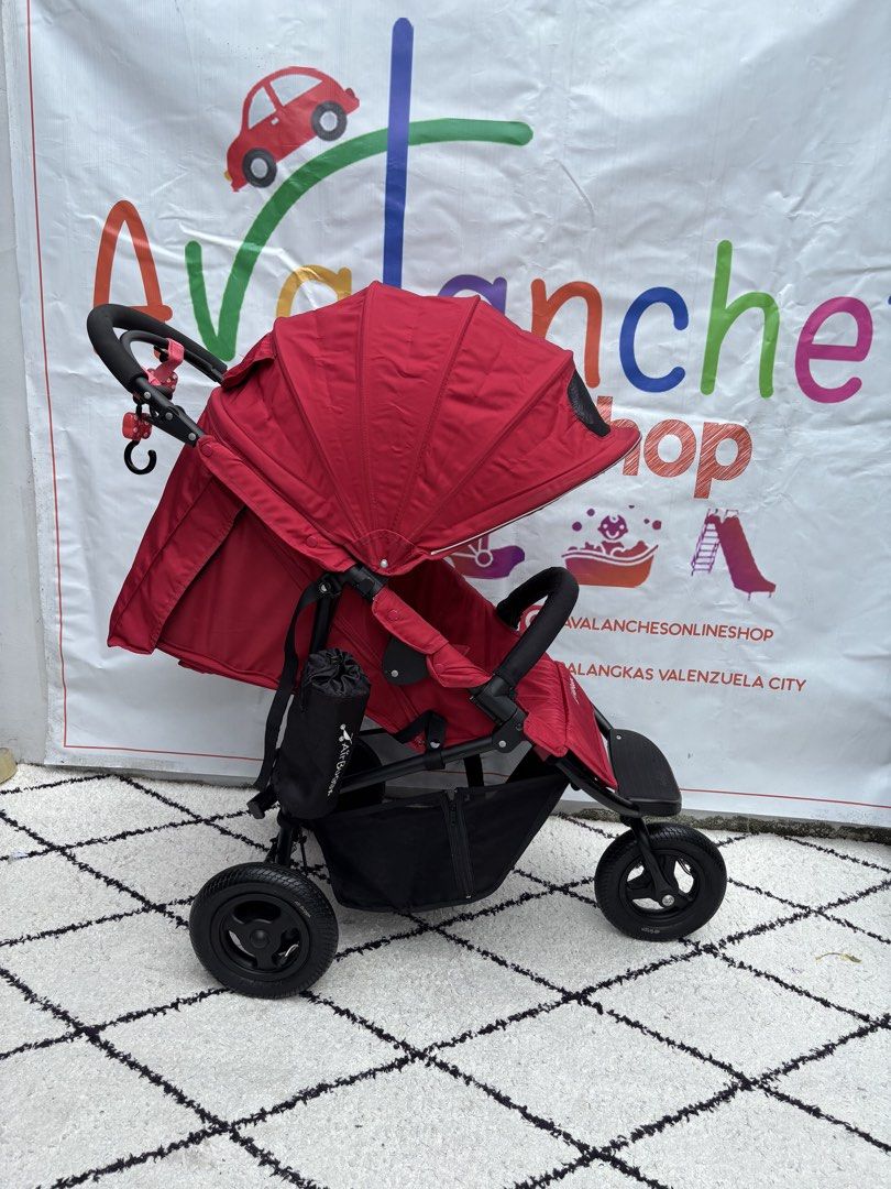 Airbuggy Coco Brake jogger Stroller (Category: Strollers) located in Manila. Submitted by avalanchesonlineshopmainacount (Listing ID 1467004982, Image 3). Description: .