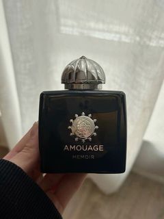 (Category: ) located in . Submitted by neomieperfumeshop (Listing ID 1466997175, Image 1). Description: .