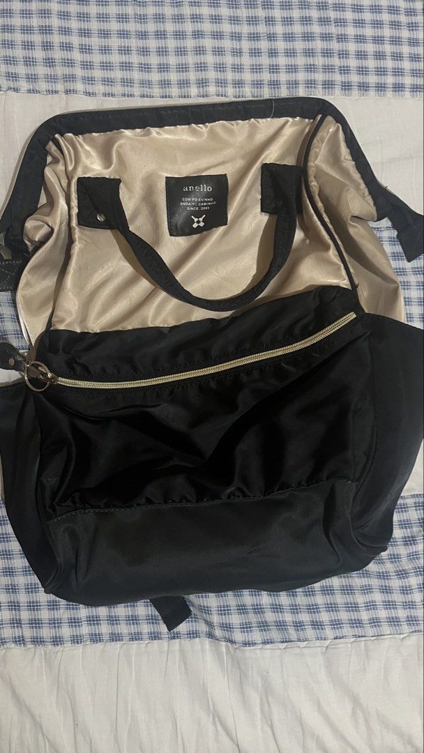 Anello Backpack (Category: Backpacks) located in San Juan City. Submitted by scarfacee (Listing ID 1466995588, Image 1). Description: Authentic Anello All zippers working No issues Open to offers Location: San Juan/Green Hills Area.