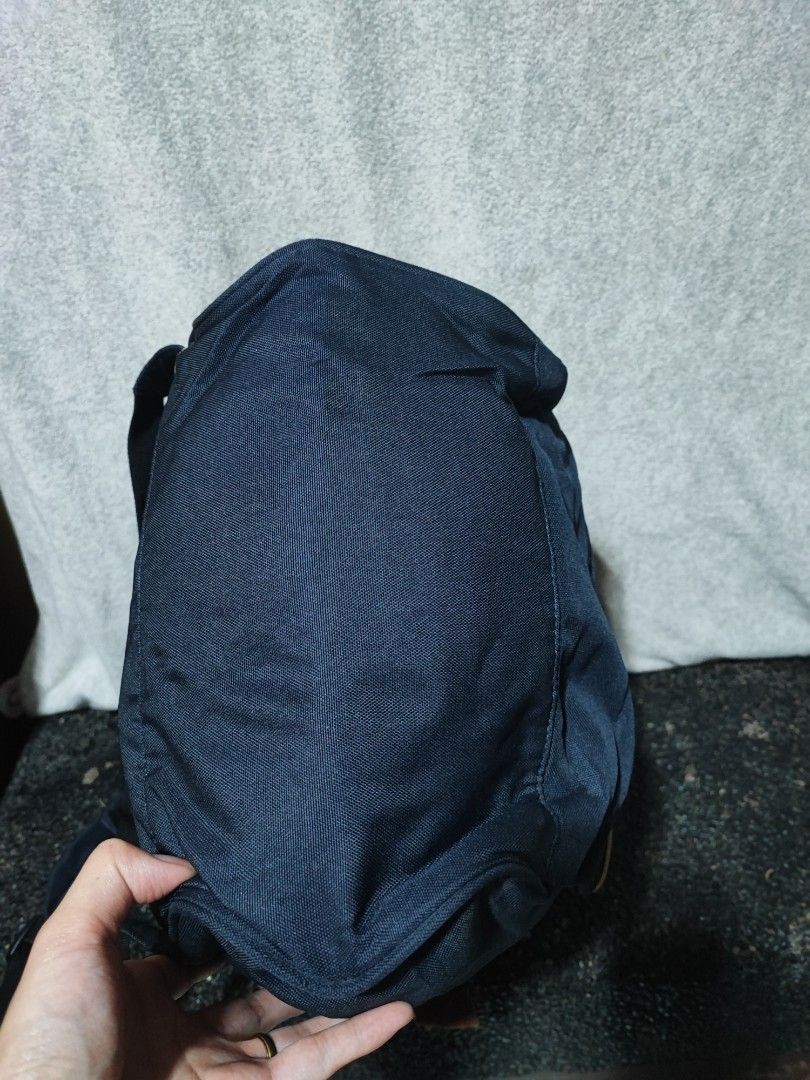 Anello Navy Blue Canvas Backpack (Category: Backpacks) located in Baguio. Submitted by jayrgijc52758 (Listing ID 1466977932, Image 3). Description: Anello Classic size May dumi sa loob (washable) 500.