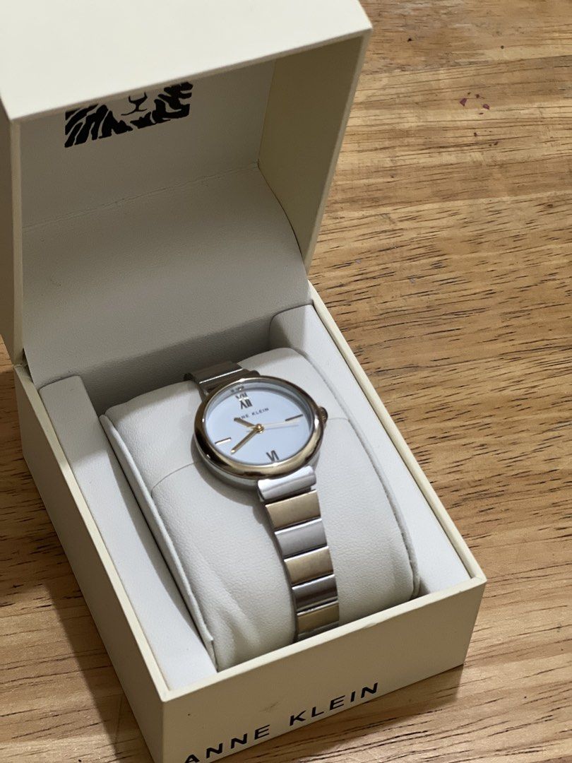 Anne Klein Two Tone Watch (Category: Women's Watches) located in Antipolo. Submitted by jirahchan (Listing ID 1467058755, Image 1). Description: • original, comes with box, never used, bought from the US • silver and gold color, alloy • model: AK-5191 • needs battery replacement (bought as a gift then 6 months later pa nabigay sakin) • rfs: need funds for my upcoming trip.