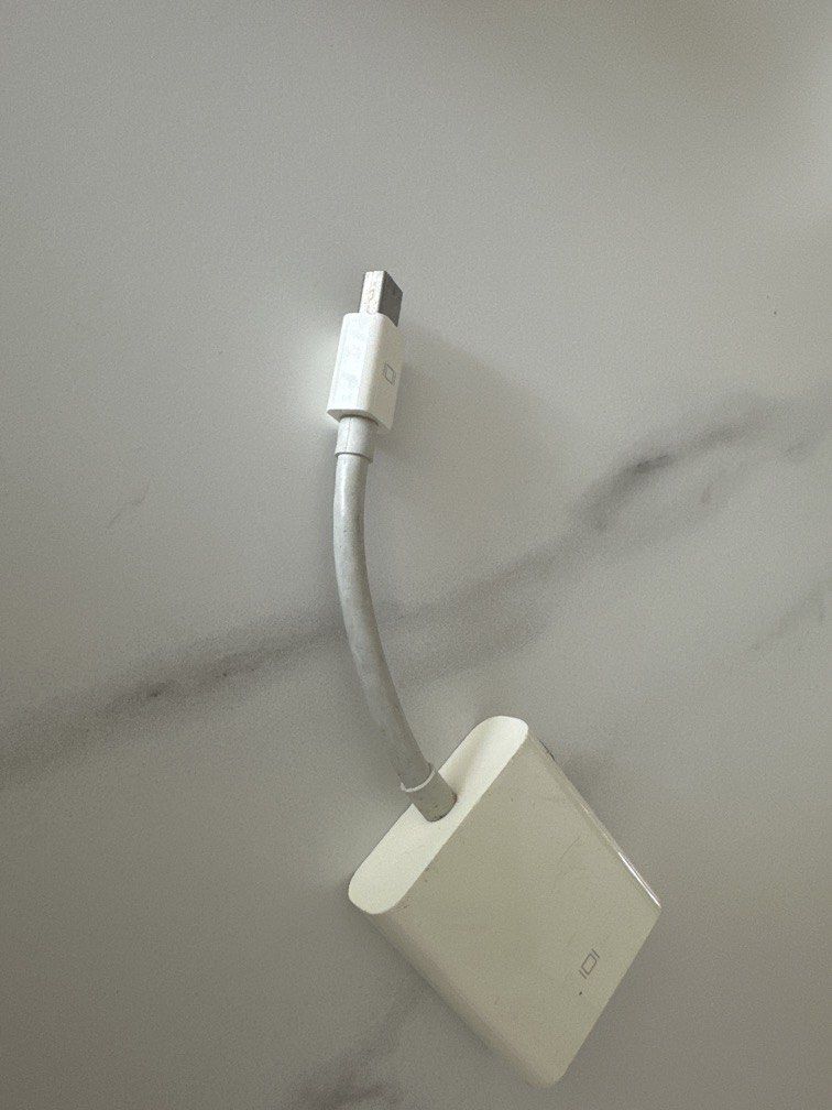 Hdmi Convert apple HDMI adapter, 電腦&科技, 電腦周邊及配件, 電腦線、轉接線及轉換器 - Carousell