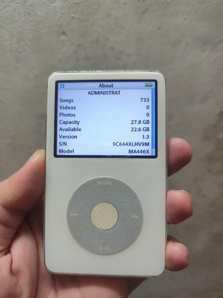 Apple iPod Classic White 30GB 5.5 video (Category: Portable Music Players) located in Caloocan City. Submitted by rarewind.39993d (Listing ID 1467102131, Image 1). Description: - Model: iPod Classic 5.5 video (MA446X, Version 1.3) - Storage: 30gig capacity (Pre-loaded with 733 great songs) - Design: Classic white housing with standard click wheel at plastic protector sa clickweel at matagal malobat. no issue sa itunes.. - location congressional q