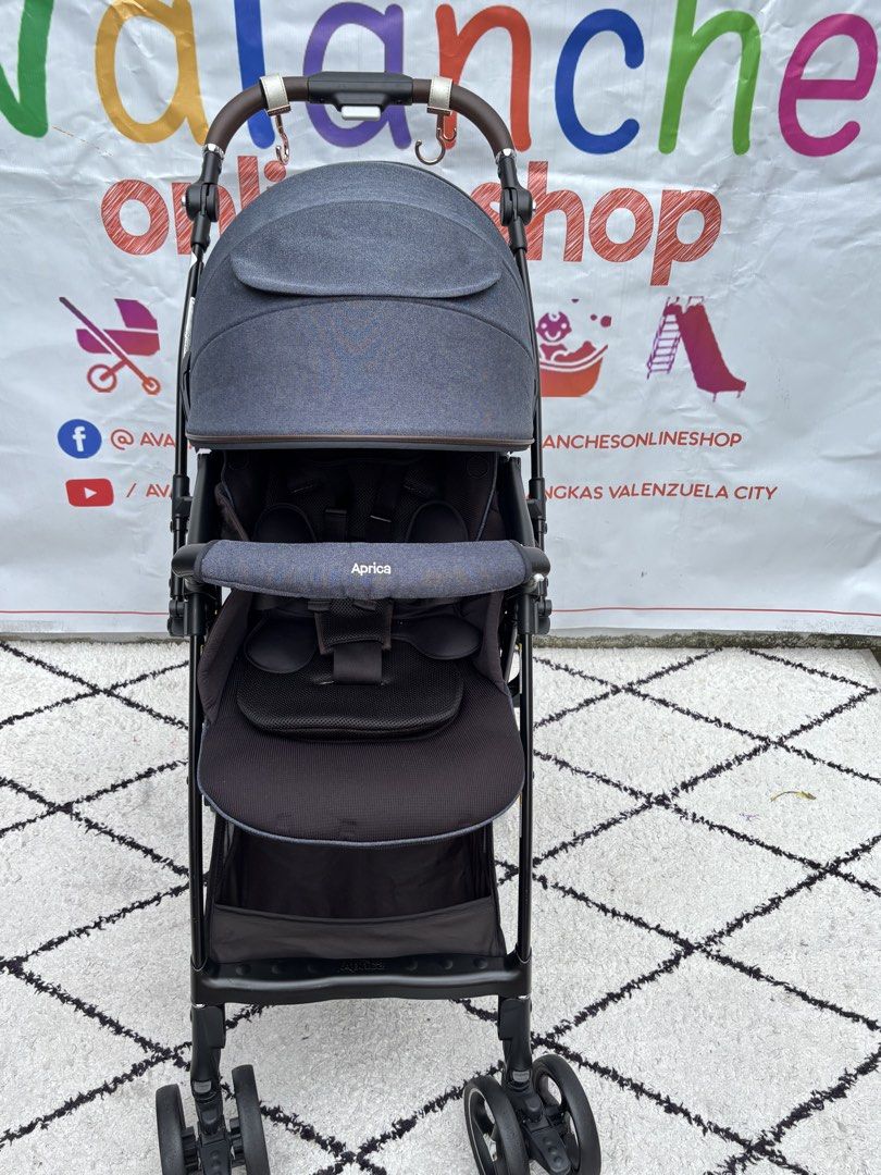 Aprica Luxuna Cusion Free Stroller latest version (Category: Strollers) located in Manila. Submitted by avalanchesonlineshopmainacount (Listing ID 1467004576, Image 3). Description: .