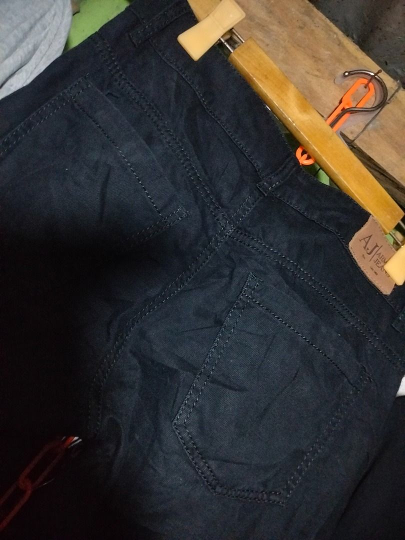 Armani Jeans (Category: Jeans) located in Kalibo. Submitted by thriftedbykim12 (Listing ID 1467143882, Image 2). Description: No issue still need wash 10/10 color rate 30-31 waist 38 lenght 7.5 leghole 850+sf.