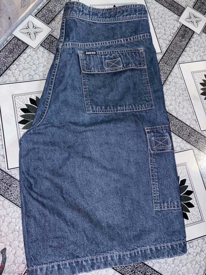 Asianthugclothingstore (Category: Clothes Drying Rack) located in Manila. Submitted by asian_thug_ (Listing ID 1467139918, Image 3). Description: Guess U.S.A Cargo short.