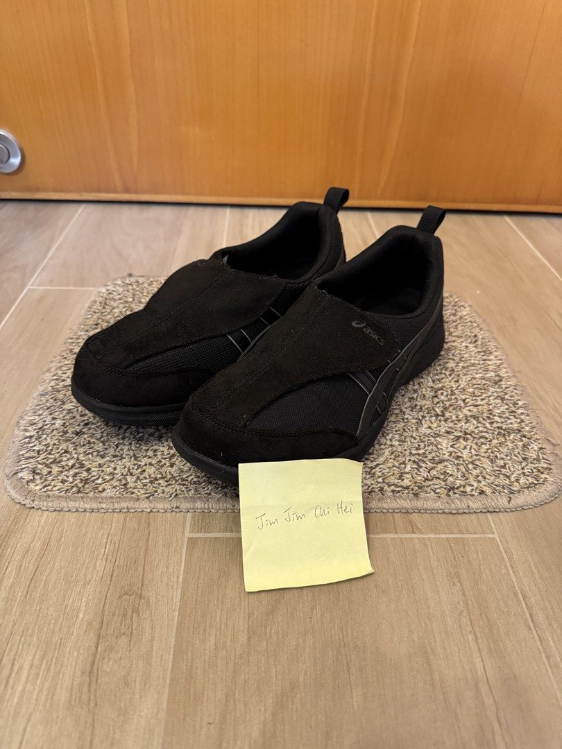 Asics Wellness Lifewalker Black （分類：波鞋）位於 Hong Kong。 由 jim8824 提交（商品編號 1467046527，圖片 1）。簡介： 新舊如圖 26CM SF到付 元朗交收優先 唔收一千蚊港幣 。