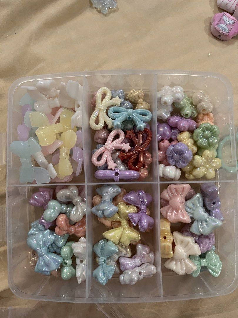 Assorted beads (Category: Craft Supplies & Tools) located in Baguio. Submitted by jessam.gamboa (Listing ID 1467156051, Image 1). Description: .