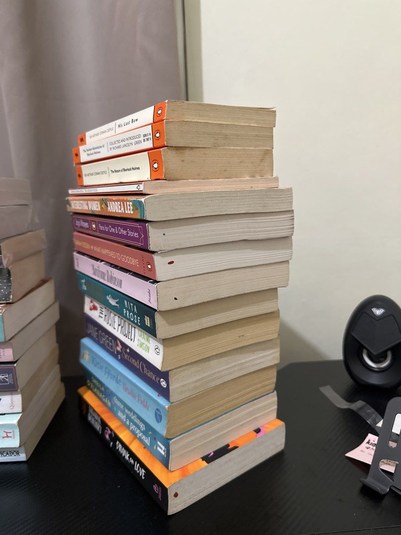Assorted Fiction and Mystery Books Bundle Sherlock Holmes (Category: Storybooks) located in Marikina City. Submitted by faithdbernaldez (Listing ID 1467162904, Image 2). Description: take all 14 books for ₱1200 🥰 well loved copies. you may pm me for book conditions. 📍Marikina 💳 MariBank, GoTyme 📦 j&t (sf c/o buyer) .