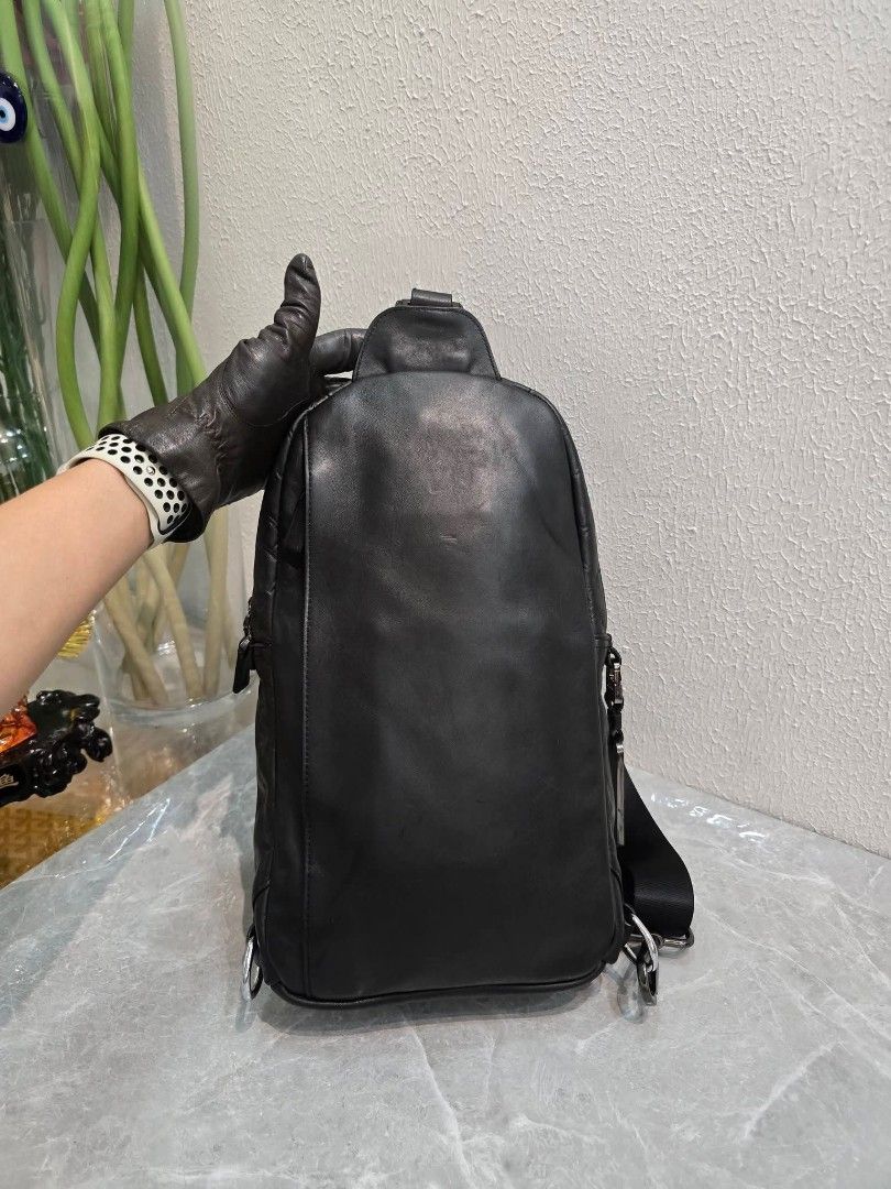 💯auth Tu_mi body bag 🅿️12500 (Category: Cross-body Bags) located in Davao. Submitted by luxben (Listing ID 1467049485, Image 3). Description: .