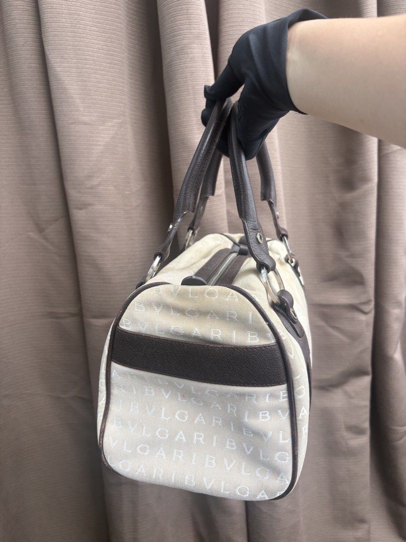 💯Authentic Bvlgari Boston Bag (Category: Cross-body Bags) located in San Mateo. Submitted by littlemalashop (Listing ID 1467024369, Image 2). Description: With original dustbag Money back guaranteed.