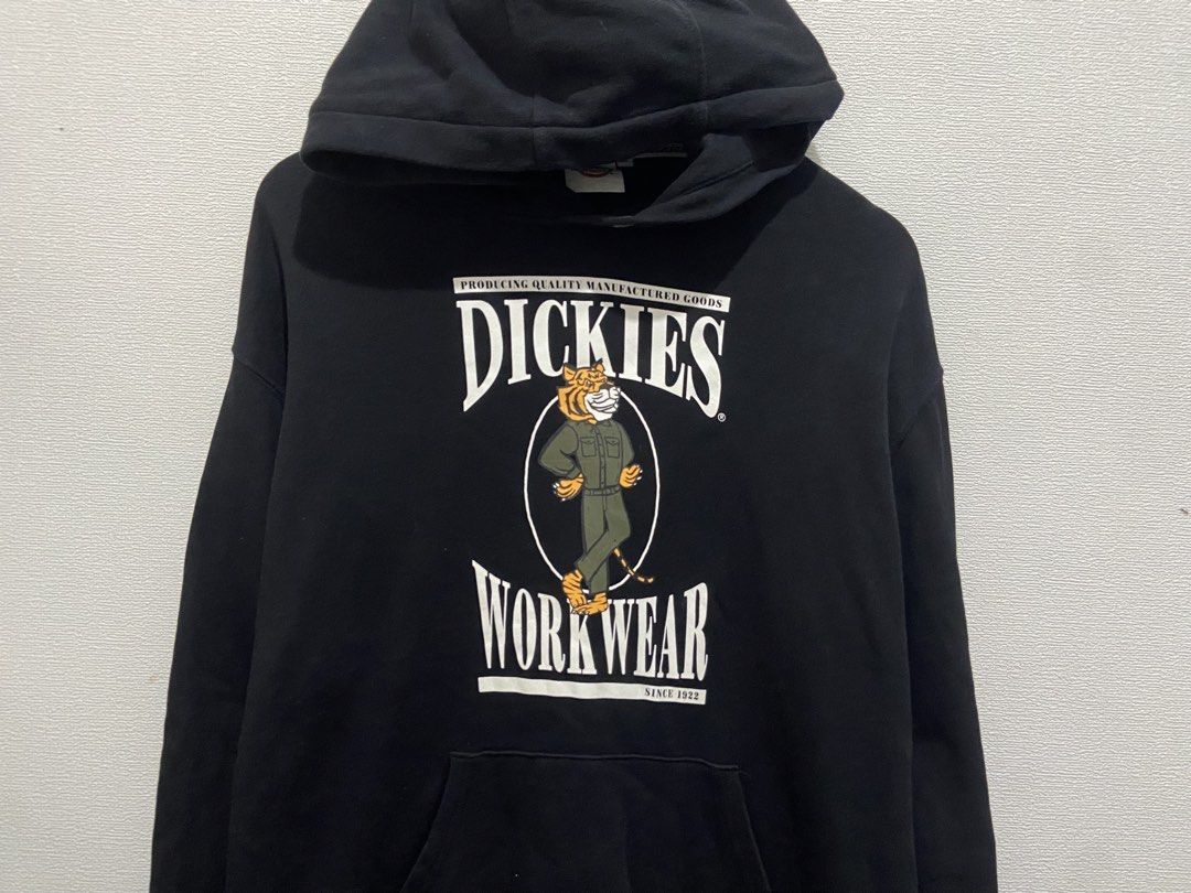 Authentic dickies hoodie (Category: Coats, Jackets and Outerwear) located in San Jose del Monte. Submitted by badthriftzel090 (Listing ID 1467032590, Image 2). Description: No issue Xl on tag Excellent condition .