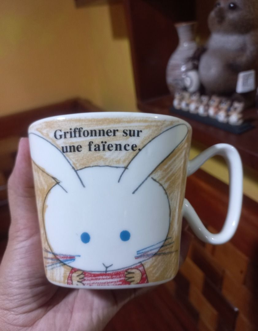Authentic Shinzi Katoh" Quiqui" Ceramic Rabbit Mug (Category: Coffee & Tea Tableware) located in Pugo. Submitted by mhylee_fang1989 (Listing ID 1467118594, Image 1). Description: .
