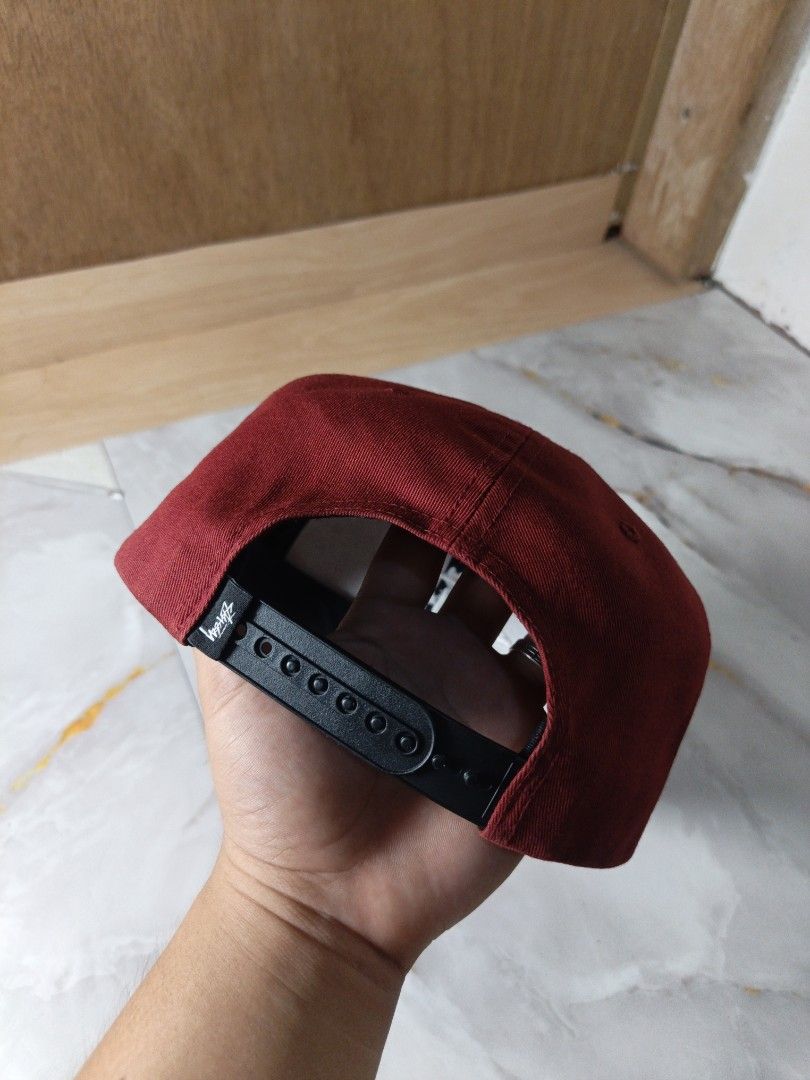 Authentic Stussy Embro Snapback Cap (Category: Caps & Hats) located in Nasipit. Submitted by zaynzdrip (Listing ID 1467115576, Image 3). Description: 1100 highest offer claim 1500 shipped os/ts one size.