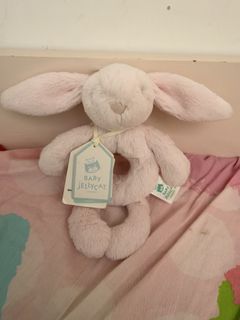 （分類：）位於 。 由 haileylau02 提交（商品編號 1467154186，圖片 1）。簡介： 。