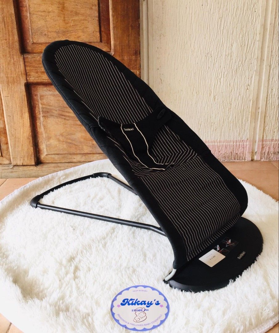 Babyborjorn (Category: Infant Playtime) located in Manila. Submitted by kikay.store.ph30 (Listing ID 1466971016, Image 2). Description: ❗NEW ARRIVAL❗🇱🇷 Babyborjorn Folable Issue : sign of usage Condition : preloved but well love 💕 Price: 1200 MOP: GCASH, BDO, MOD: SCO FOR SHIPPING PURPOSE, BUS SHIPPING, JNT, LBC ♥️ 1 day reservation ONLY ♥️ No to rush shipping ♥️ No free shipping ♥️ No return no exchange ♥️ No to long reservation, Location: tu