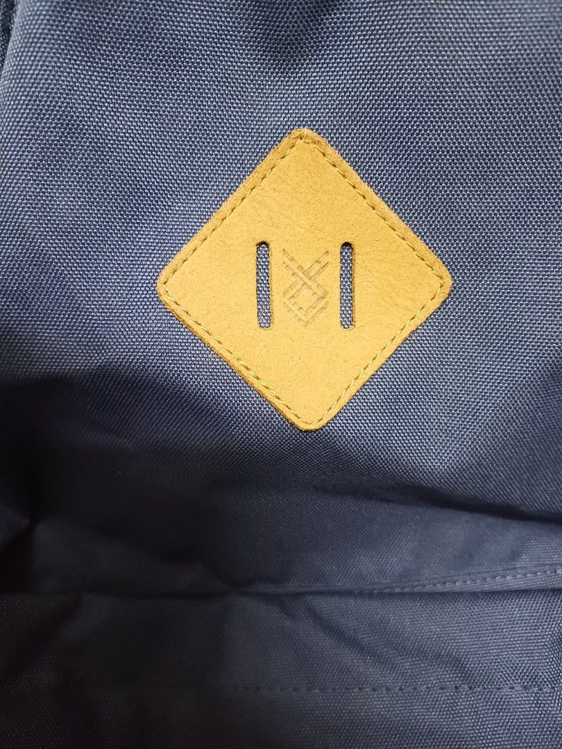 BACKPACK （分類：背包）位於 Hong Kong。 由 brianmax 提交（商品編號 1467095595，圖片 3）。簡介： 。