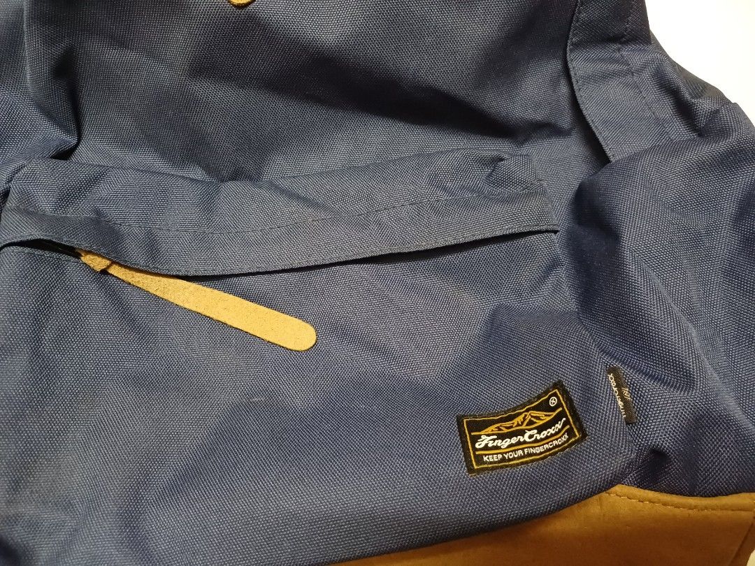 BACKPACK （分類：背包）位於 Hong Kong。 由 brianmax 提交（商品編號 1467095595，圖片 5）。簡介： 。
