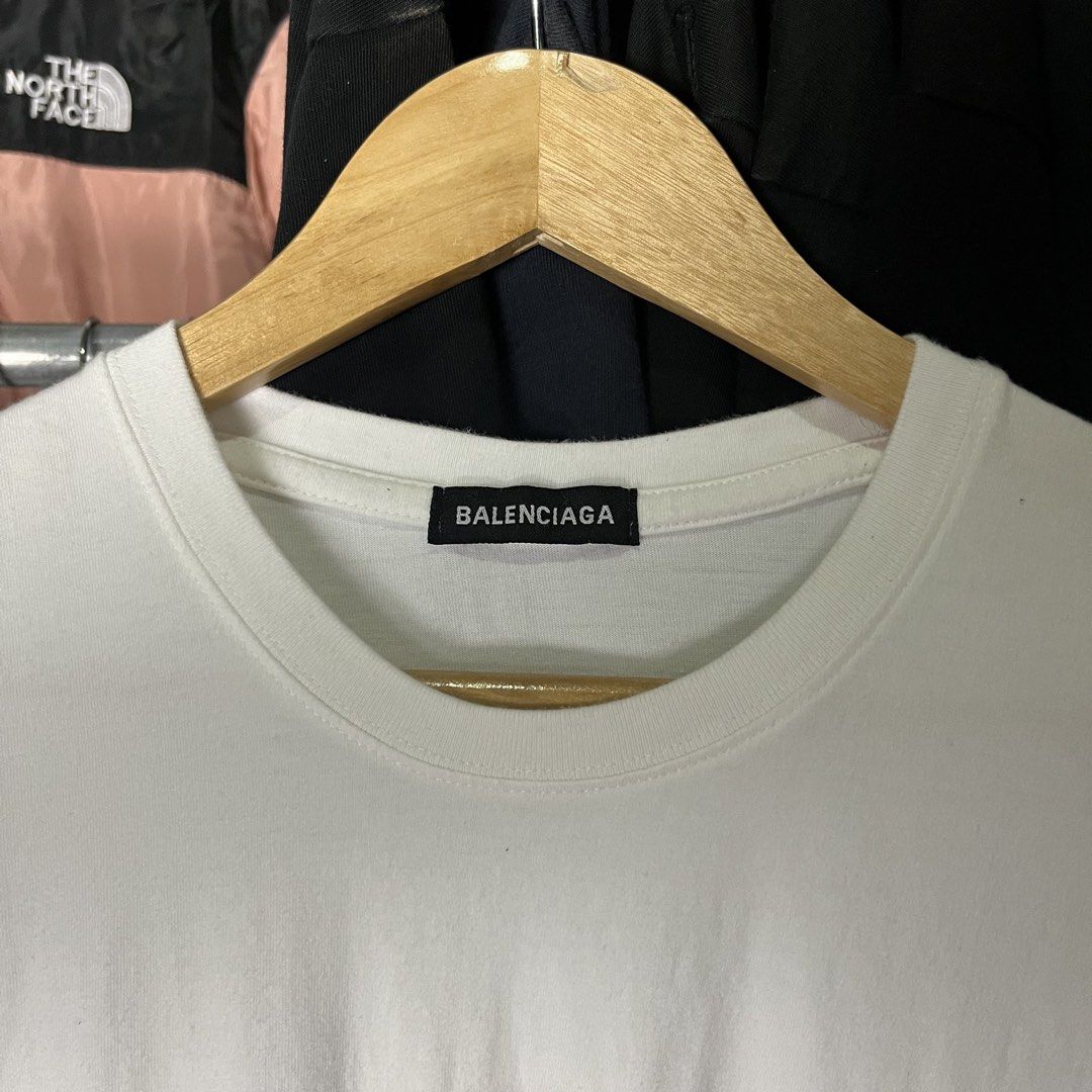 BALENCIAGA HEART LOGO DESIGN (Category: Luxury Apparel) located in Daet. Submitted by wearthriftingcloth. (Listing ID 1467143931, Image 3). Description: 👕BALENCIAGA Size:S Measurement: W17xL23 Issue(s): NONE Condition: 9.5/10 Color rate: 9.5/10 ➡️Swipe- to see more detail pic 📌No Deleting/Cancelation‼️ 📌Color may Vary Due to Lighting‼️ 📌Please be responsible buyer Bogus/Flaker will be posted‼️ 📌All ltems Need Wash‼️.
