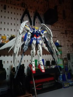 RG Wing Gundam Zero EW Apex Legends Valkyrie Ver, Toys & Collectibles ...