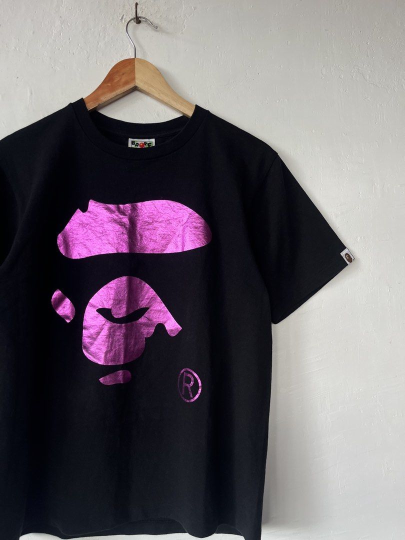 Bape Big Ape Head Tee (Category: Tshirts & Polo Shirts ) located in Paranaque City. Submitted by commonfind.ph (Listing ID 1467060250, Image 3). Description: Bape Big Ape Head Tee Authentic Size Medium 20 width 25 length Minimal on print last pic Excellent conditions 1500+sf laspinas location.