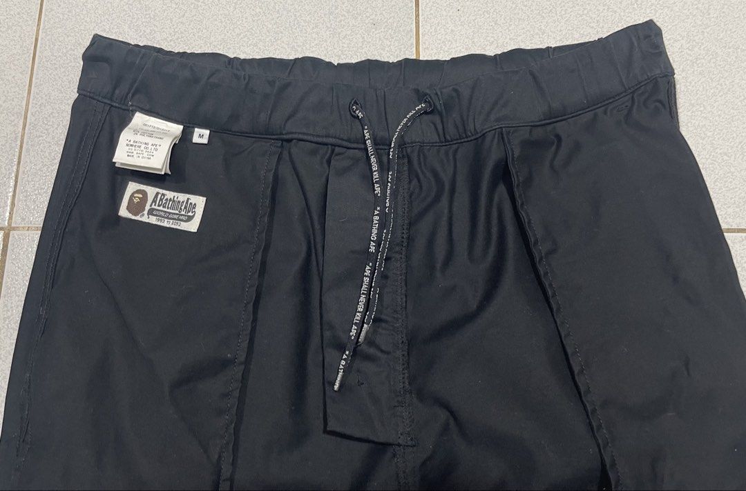 Bape Pants (Category: Trousers) located in Mandaue City. Submitted by MJ_80 (Listing ID 1467110150, Image 3). Description: Bape Black Pants Size Medium Fits 34 Waist See photos for measurements Color rate & Condition : 9.9/10 Price : 2,500.