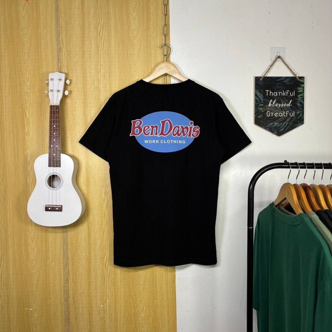 BEN DAVIS (Category: Tshirts & Polo Shirts ) located in Manila. Submitted by hiddengems1602 (Listing ID 1467133178, Image 2). Description: Size M on tag Dimensions: 21x27 Color Rate: 9.8/10 Good as new Condition Issue: None.