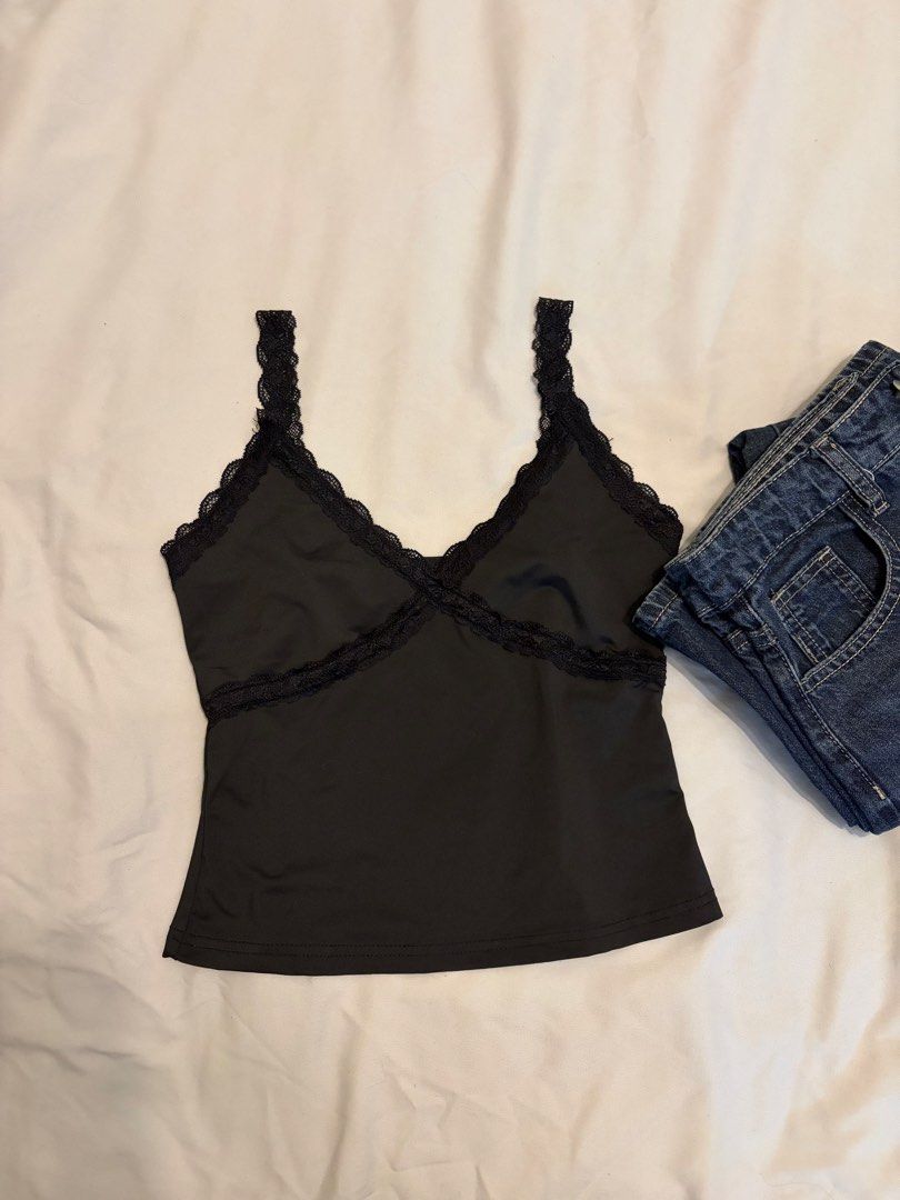 Black Lace Camisole Top (Category: Sleeveless) located in Manila. Submitted by kim_hansu (Listing ID 1467121069, Image 2). Description: once lang nagamit.