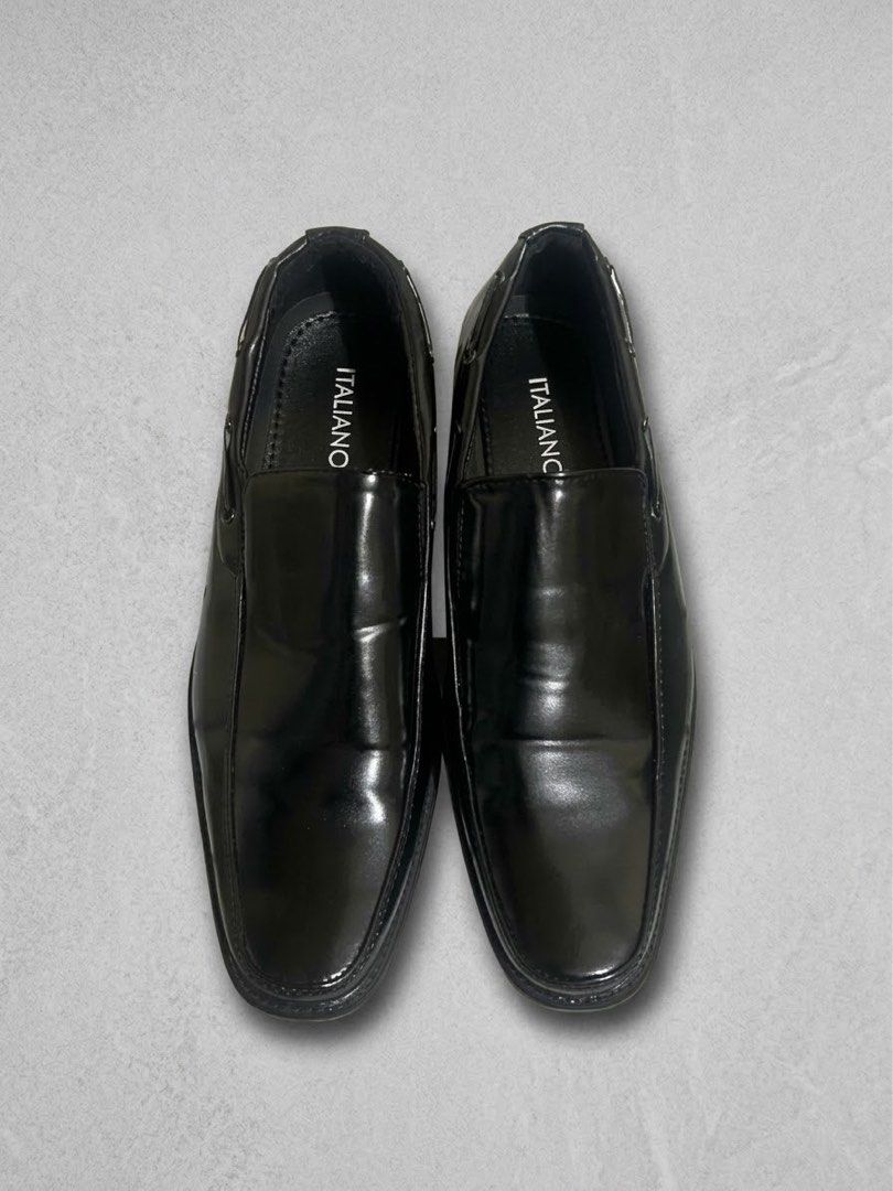 Black loafers (Category: Dress Shoes) located in Manila. Submitted by cooolminas (Listing ID 1467127227, Image 1). Description: Selling on behalf of my boyfriend. He bought this for an occasion & only wore it once or twice RFS: not used enough/decluttering.