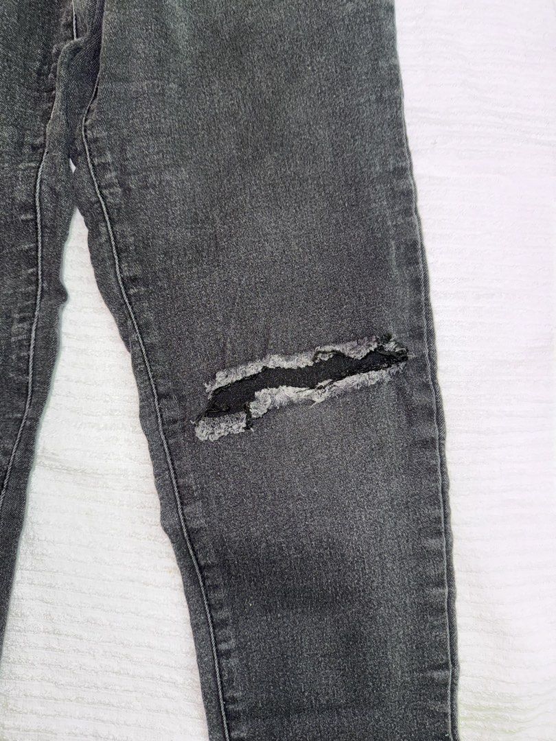 Black Next Jean (Category: Jeans) located in Daet. Submitted by sbcookieee (Listing ID 1467013579, Image 3). Description: Length - 88 cm Waist - 27-32cm Hips - 38 cm .
