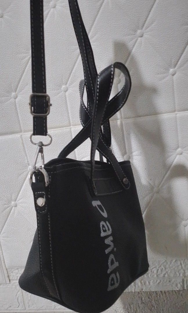 Black Panda Shoulder or Sling Bag (Category: Shoulder Bags) located in Batangas. Submitted by zenrez_shop (Listing ID 1467019472, Image 2). Description: Pu Leather Medium Size Bag Kasya small payong, cellphone and notebooks at long wallet color Black.