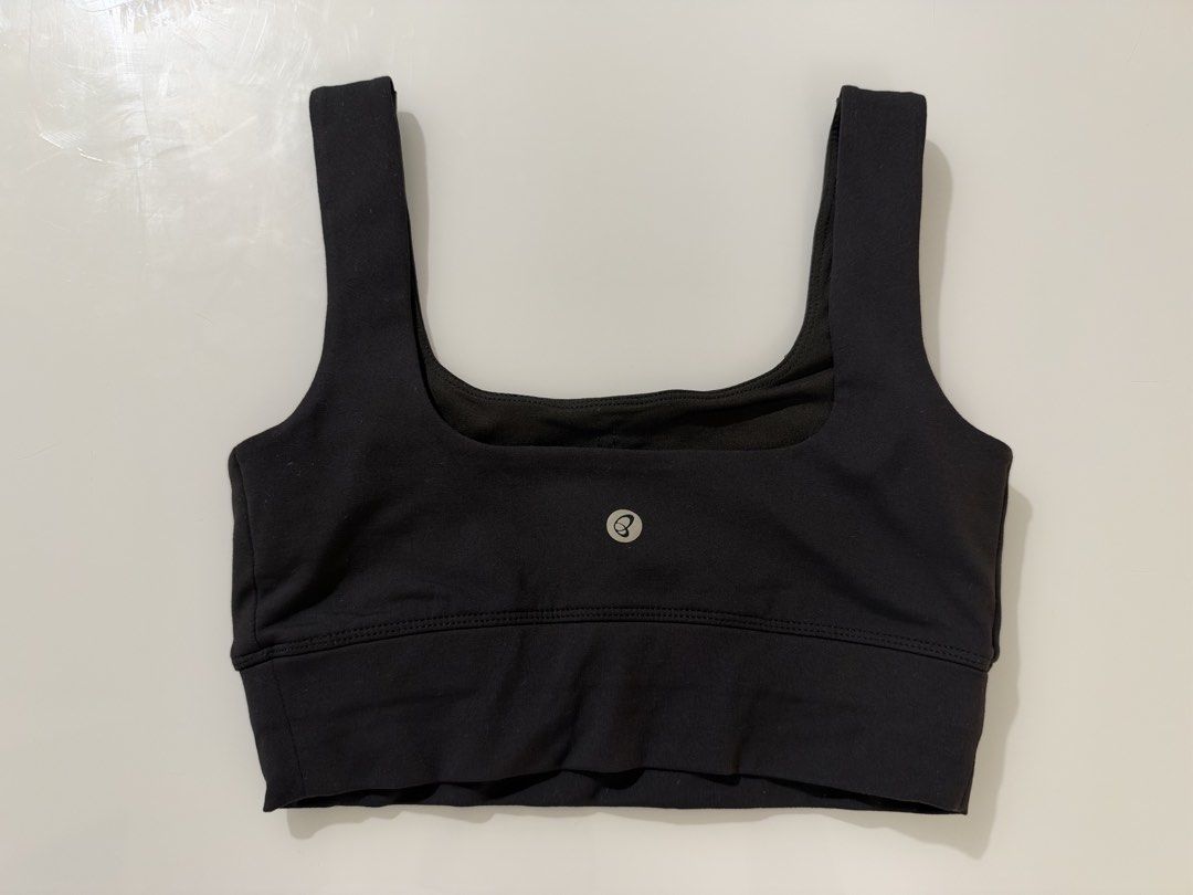 Black Sports Bra (Category: Activewear) located in Quezon City. Submitted by ccloset.cleanup (Listing ID 1467147570, Image 2). Description: ❌ I WILL NOT REPLY TO LOW BALLERS 📣NO WHEN WORN PHOTOS, since flat-lay measurements are provided 🛵Mode of Delivery: Only Lalamove, Grab, or Angkas *Booking & Shipping fees, booked and shouldered by the Buyer* 💰Mode of Payment: GCash or Bank Transfer (BDO or BPI) *Payment Before Shipping* *No Refunds or Ret