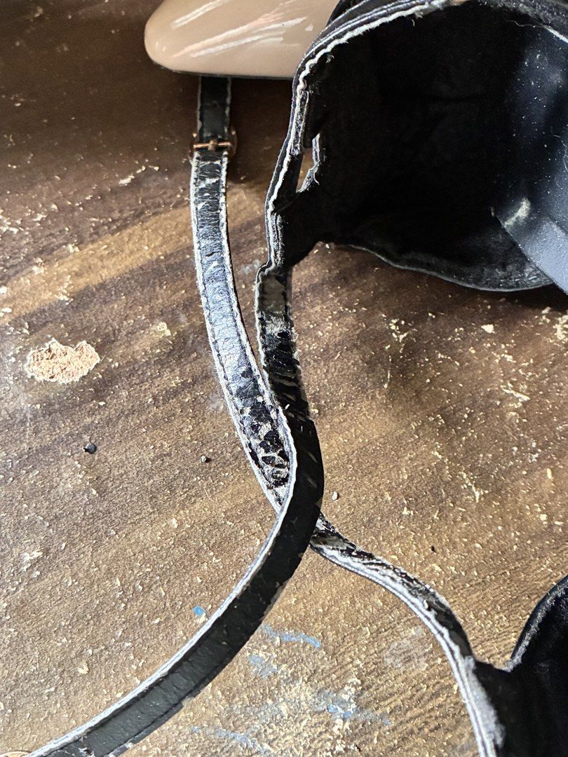 Black stiletto heels (Category: Heels) located in Quezon City. Submitted by yes7ha (Listing ID 1467025057, Image 2). Description: • used once (not a fan of stilettos) • signs of defect sa straps lang, aside doon wala naman na • size: 38 .