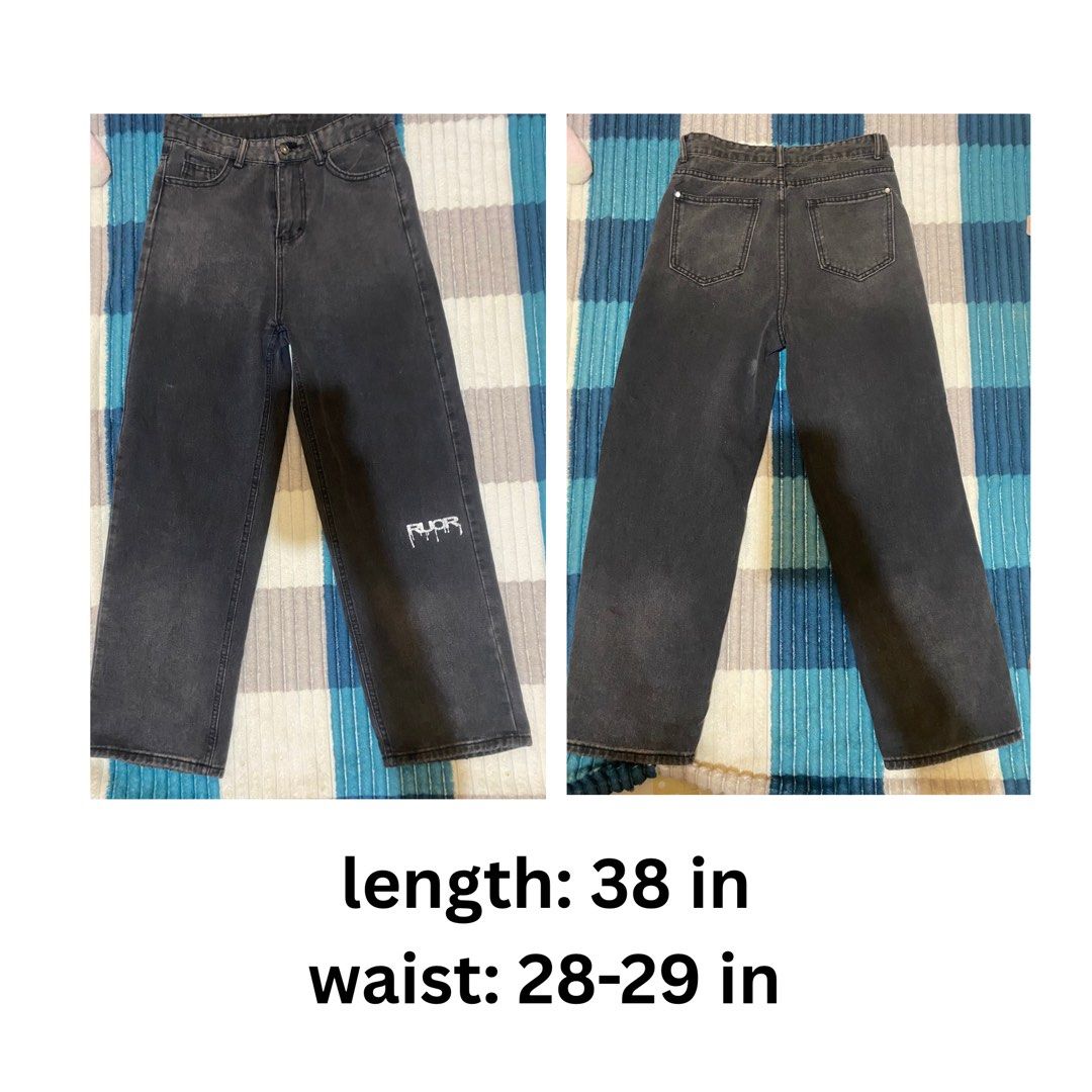 black straight cut jeans (Category: Jeans) located in Manila. Submitted by pchyomi (Listing ID 1467126186, Image 1). Description: .