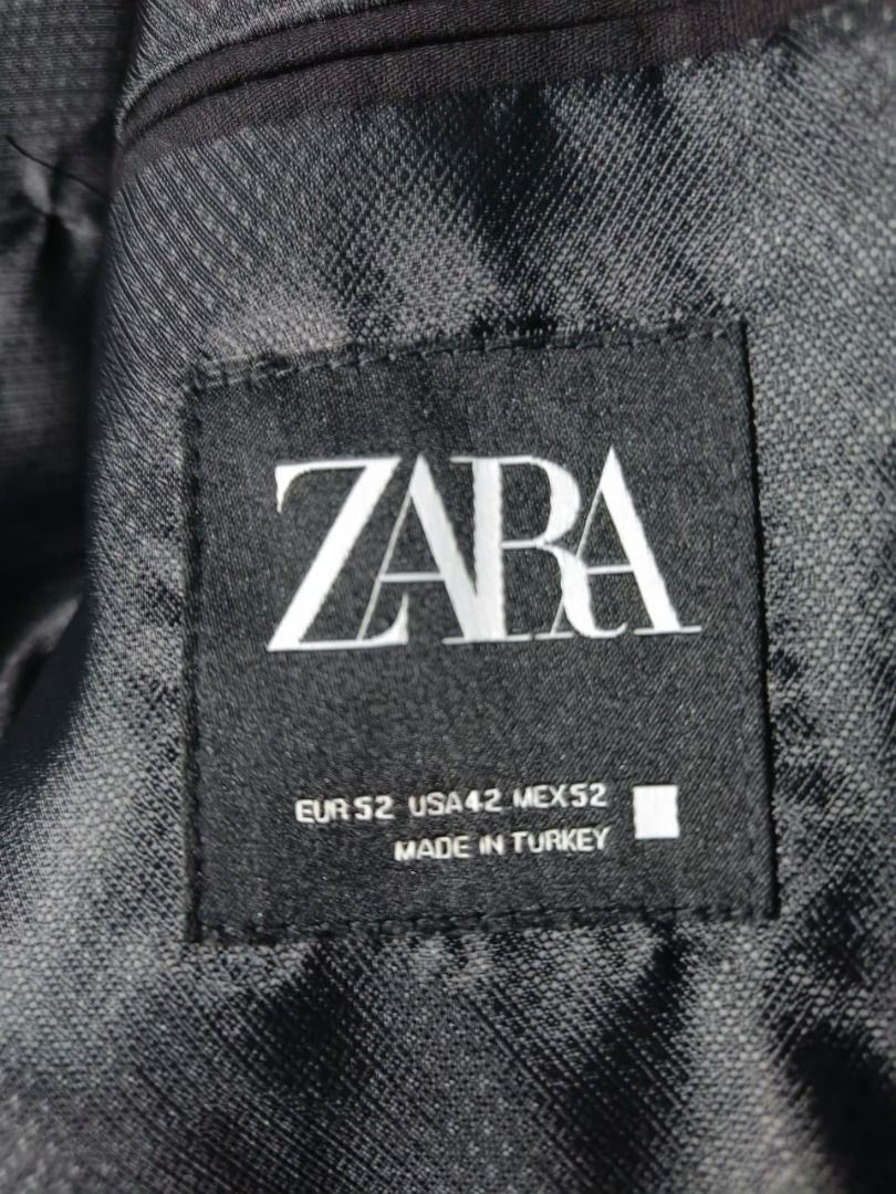 Black Tuxedo Blazer (Category: Coats, Jackets and Outerwear) located in Caloocan City. Submitted by kobe_24_162 (Listing ID 1467083770, Image 3). Description: Zara Black Tuxedo Blazer 🖤 Elegant black tuxedo blazer with a stylish satin shawl lapel. Perfect for formal events, weddings, parties, school events, and special occasions. Details: Brand: Zara Color: Black Size: EUR 52 / USA 42 Style: Single-button tuxedo blazer Made in Turkey Classic and