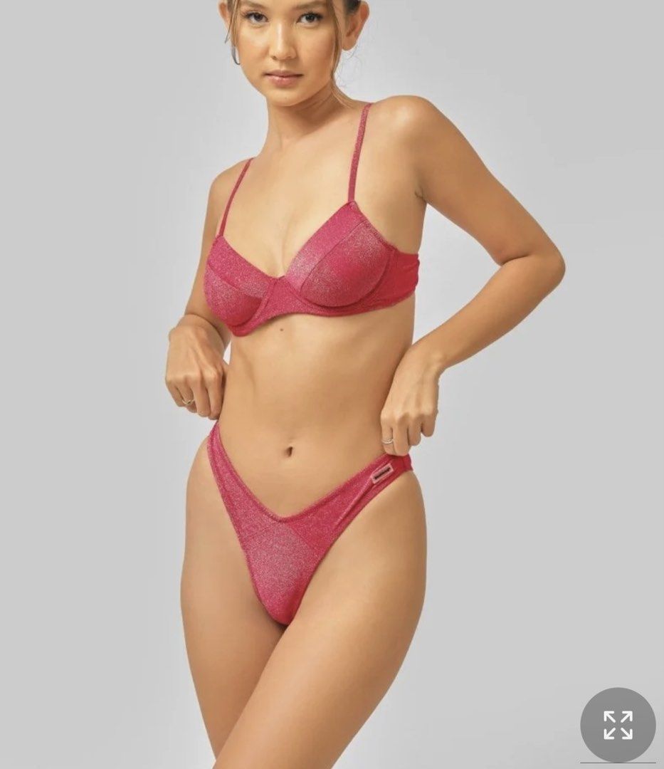 Blackbough Cindy Push Up Underwire Top with bottom/ Ruby Shimmer-S (Category: Bikinis & Swimsuits) located in Iloilo. Submitted by tttkhk (Listing ID 1467061052, Image 1). Description: .