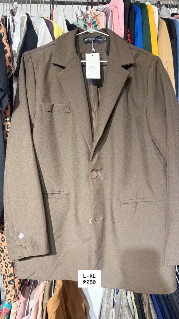 Blazer (Category: Coats, Jackets and Outerwear) located in Balanga. Submitted by your.hidden.gallery (Listing ID 1466991771, Image 3). Description: No haggling SALE ALREADY .