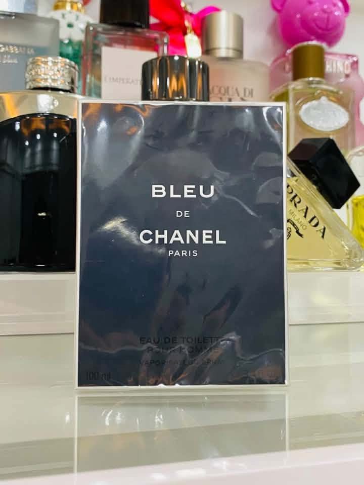 BLEU De CHANEL (Category: Fragrance & Deodorants) located in Bulacan. Submitted by shopwithme_23 (Listing ID 1467144351, Image 1). Description: •BNIB •EDT •100 ml ₱8,500 onlyyy Retails for almost 9-11k+ .