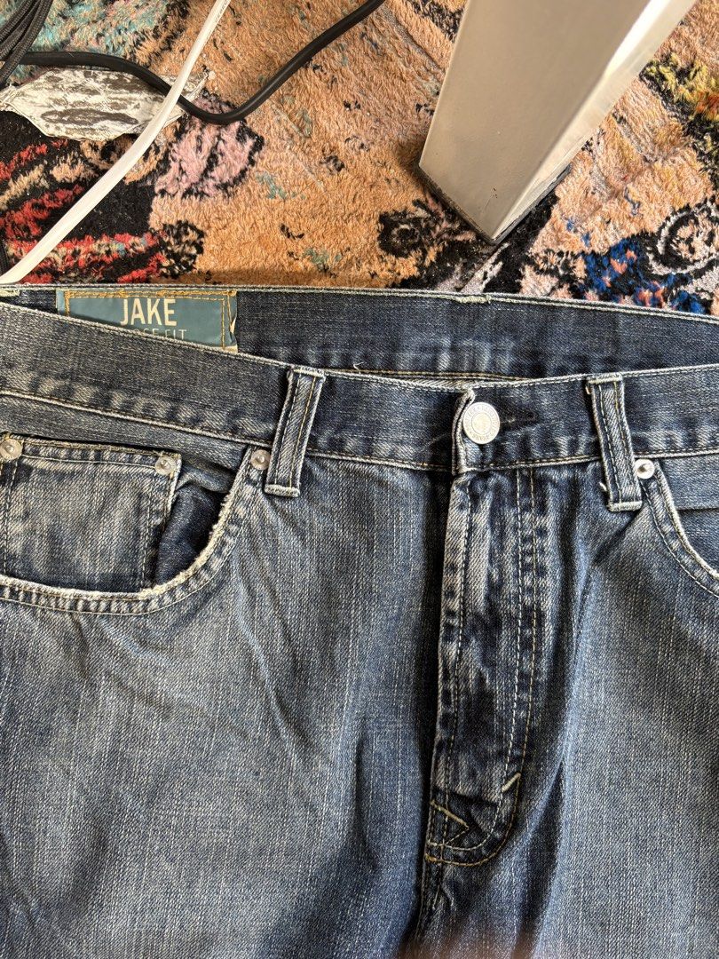 BlueNotes Baggy Pants (Category: Jeans) located in Pasay City. Submitted by namastenamstenamaste (Listing ID 1466972540, Image 2). Description: BlueNotes Baggy Pants Baggy Jeans Minor issue: Hem W: 34 L: 38 Thighs: 12 Legop: 10.5 +sf .