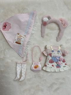（分類：）位於 。 由 dolls.for.saleeee 提交（商品編號 1467020812，圖片 1）。簡介： 。