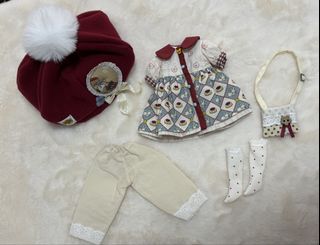 （分類：）位於 。 由 dolls.for.saleeee 提交（商品編號 1467016997，圖片 1）。簡介： 。