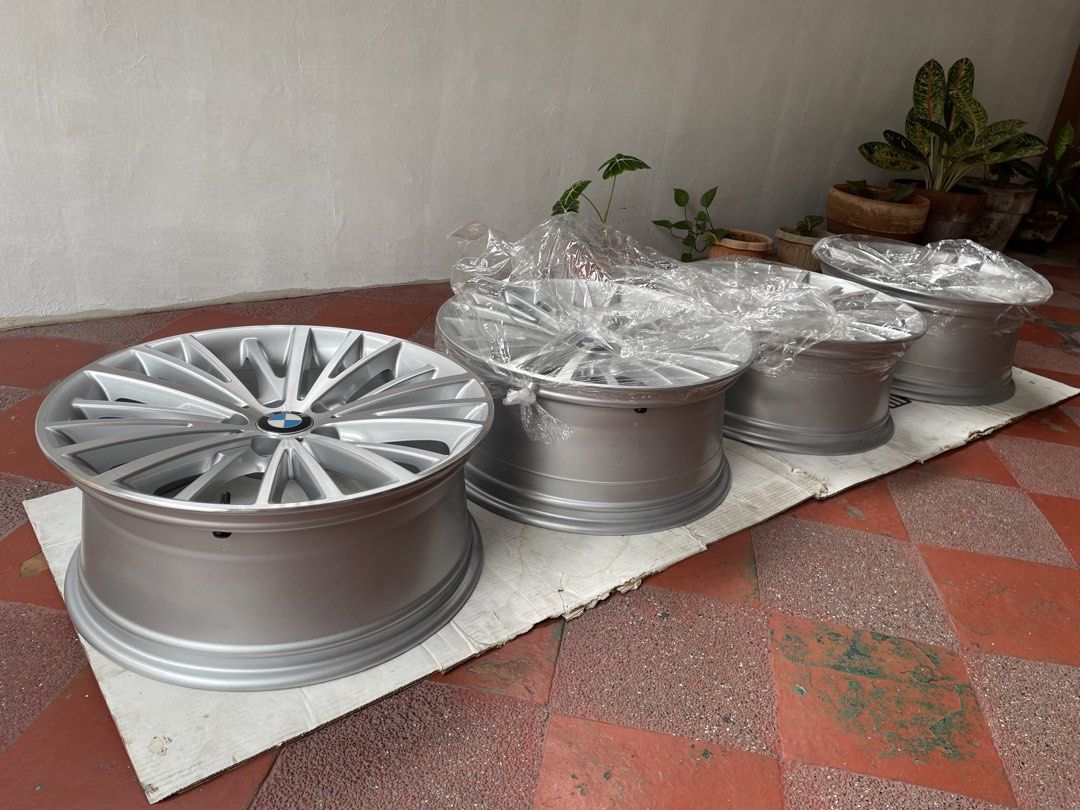 BMW mags only (Category: Mags and Tires) located in Las Pinas. Submitted by bg417 (Listing ID 1467026791, Image 1). Description: Legit bmw mags only never been used. .