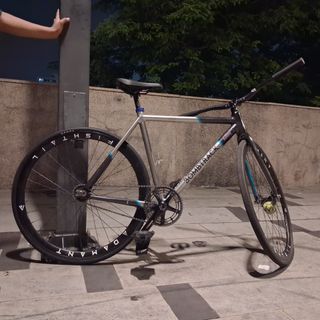 (Category: ) located in . Submitted by jun_ny (Listing ID 1467115972, Image 1). Description: .